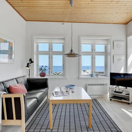 Strandpromenaden X * Allinge-Sandvig